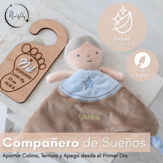 Set Personalizado con Dou Dou Suave y Colgador de Puerta con Nombre